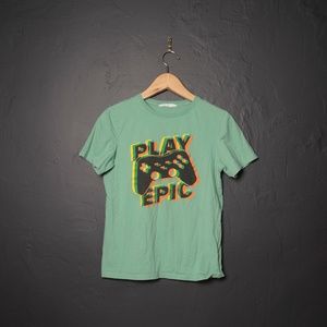 Kids H&M Play Epic T-shirt EUC US 18